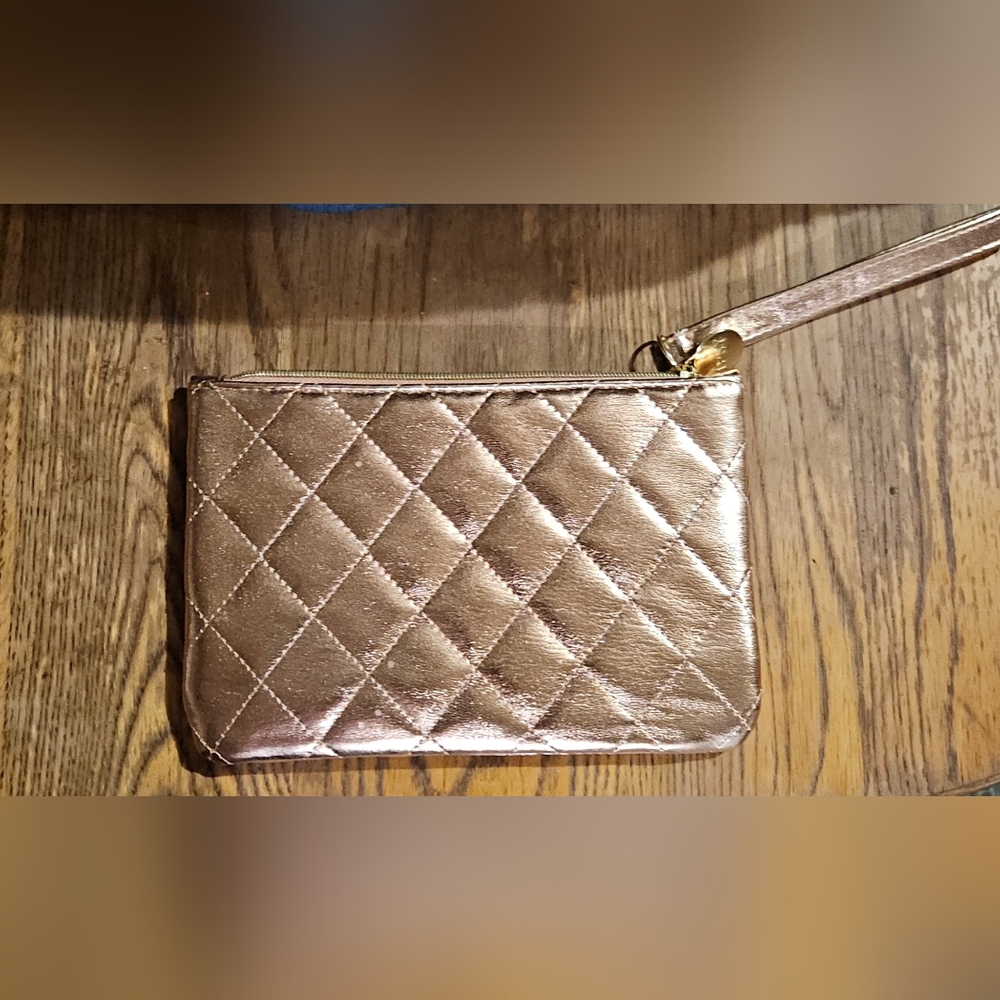 Metallic Gold Quilted Cosmetic Bag / Clutch BNIB - Picture 2 of 5